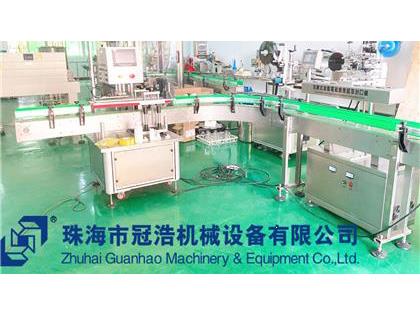 旋蓋機，鋁箔封口機，貼標機，噴碼機，整套生產(chǎn)線已完成生產(chǎn)送貨至客戶公司
